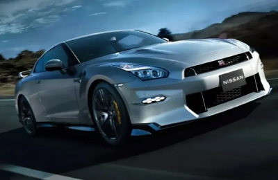 Nissan GT-R